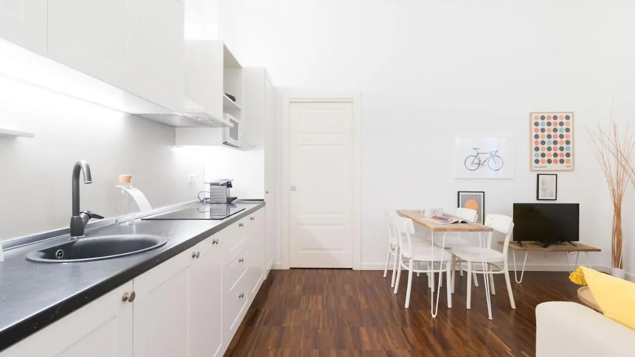 Italianway - Jacopo Dal Verme 4 Milan Apartment